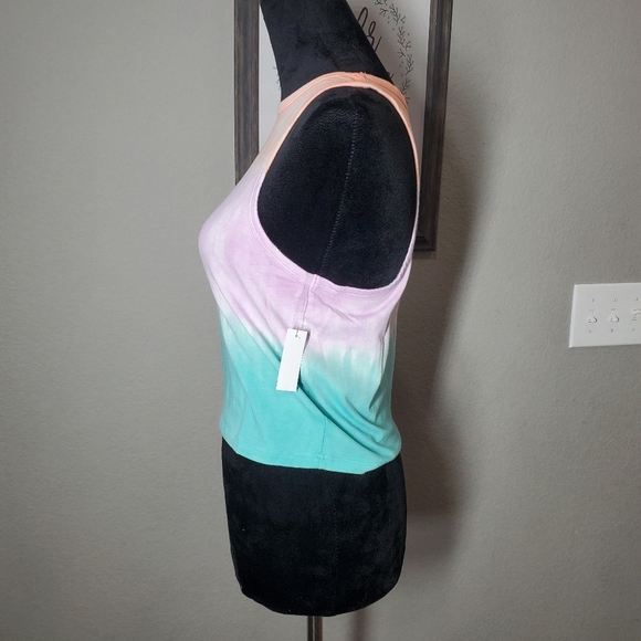 NWT SO Cropped Tie-Dye Tank Top Women’s Juniors Size XL Ribbed Racerback - Picture 11 of 16